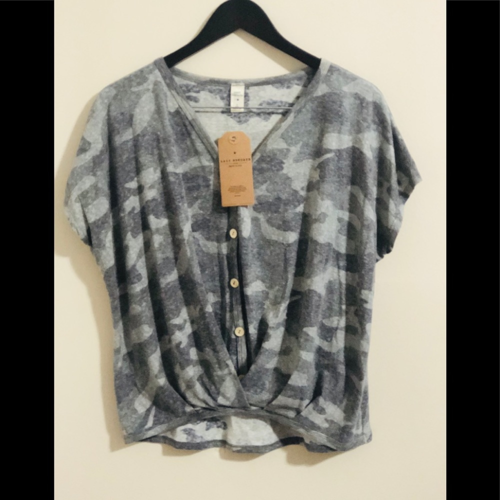NWT lazy days camo burnout tee